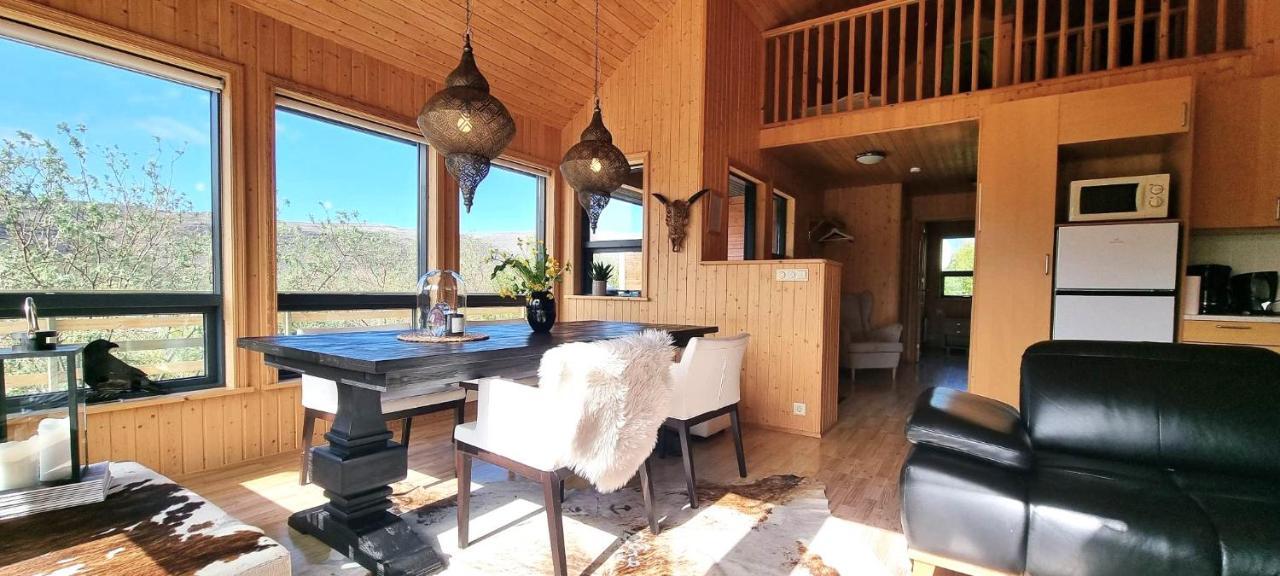 Dixon Cabin Nr. 4 / Dixon Sumarhus Nr. 4 Talknafirthi Villa Talknafjordur Exterior photo